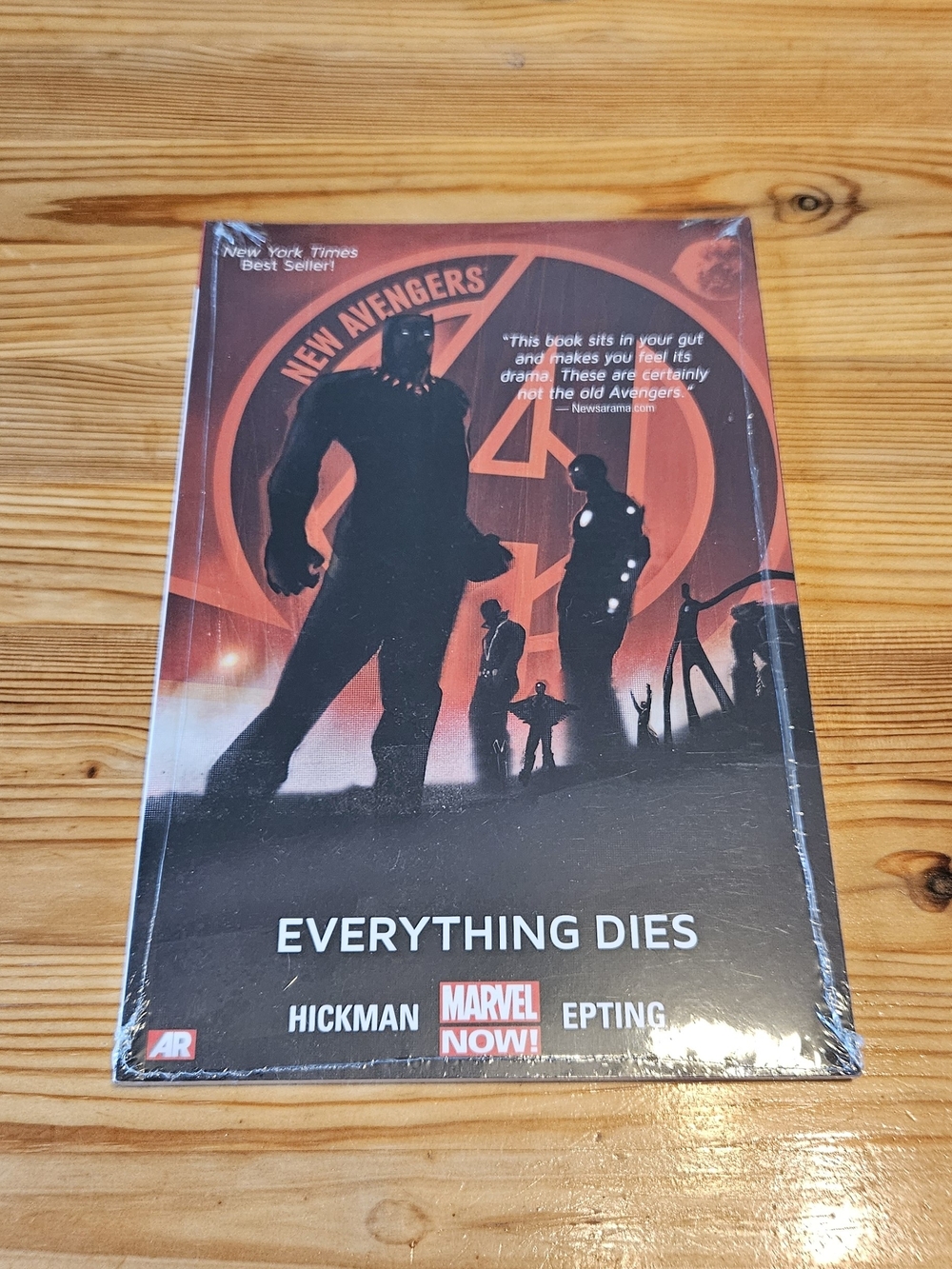 New Avengers Vol. 1: Everything Dies